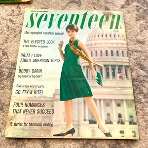 Vintage mint condition Seventeen Magazine, July 1961 Edition